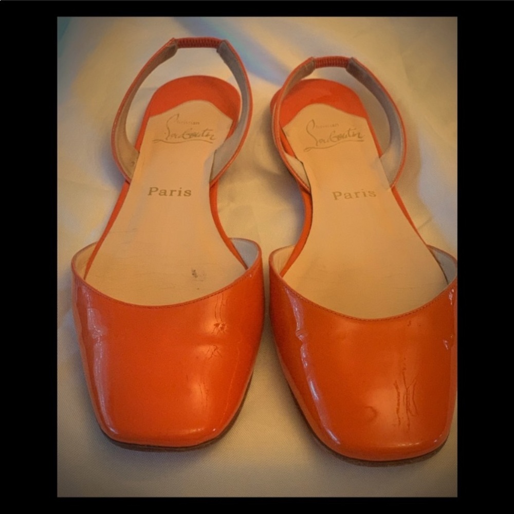GUC- Re Poshed Orange Christian Louboutin Flats